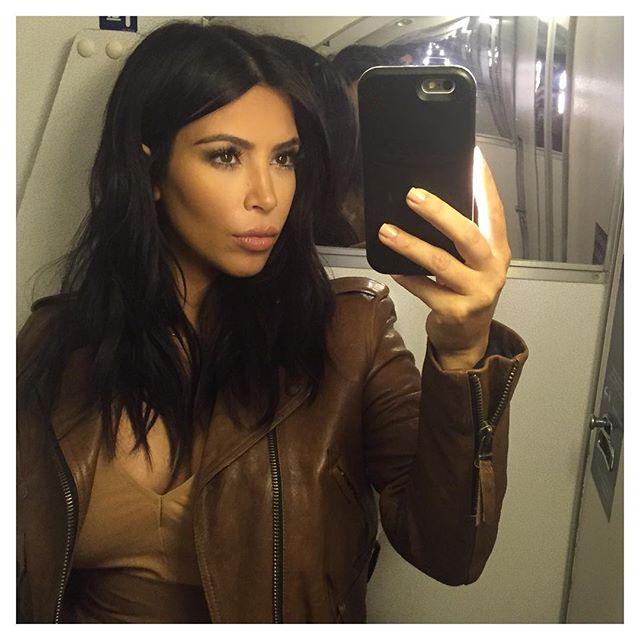 Kim kardashian selfie