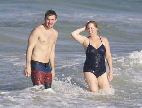 amy schumer bikini body boyfriend shirtless hawaii