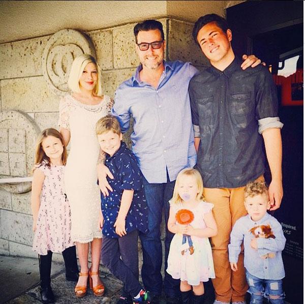 Tori spelling dean mcdermott having baby instagram