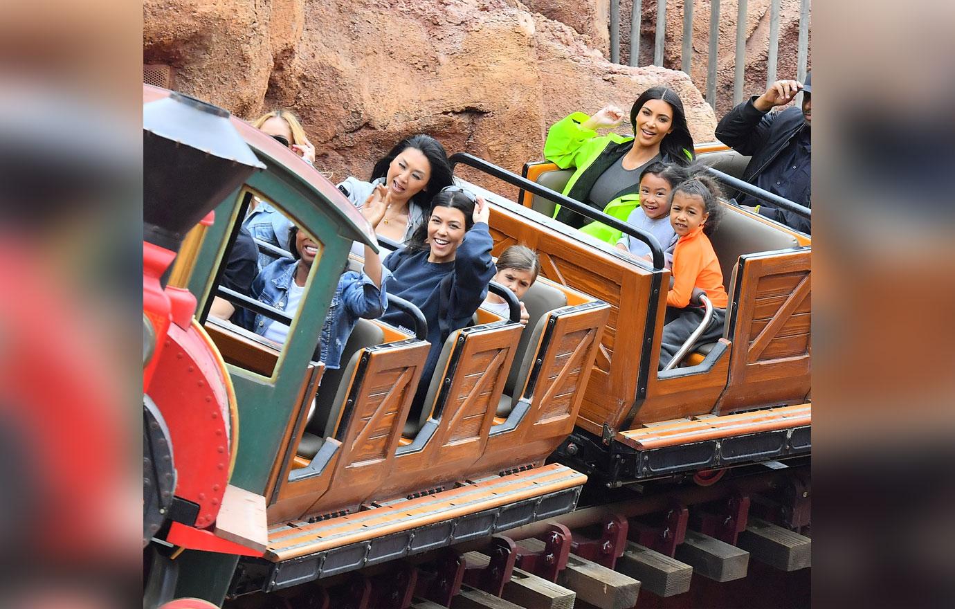 Kim kourtney kardashian kids disneyland 4