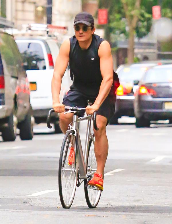 Orlando Bloom Quick Pics