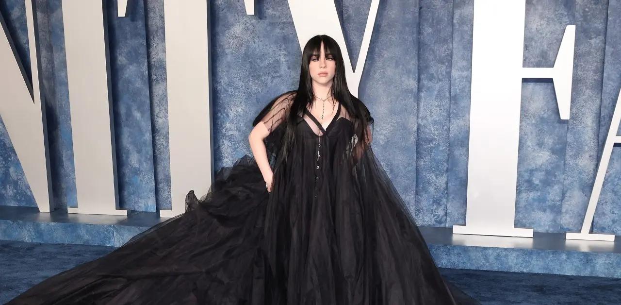 Photo of Eilish cares more about how she feels rather than other people's opinions.