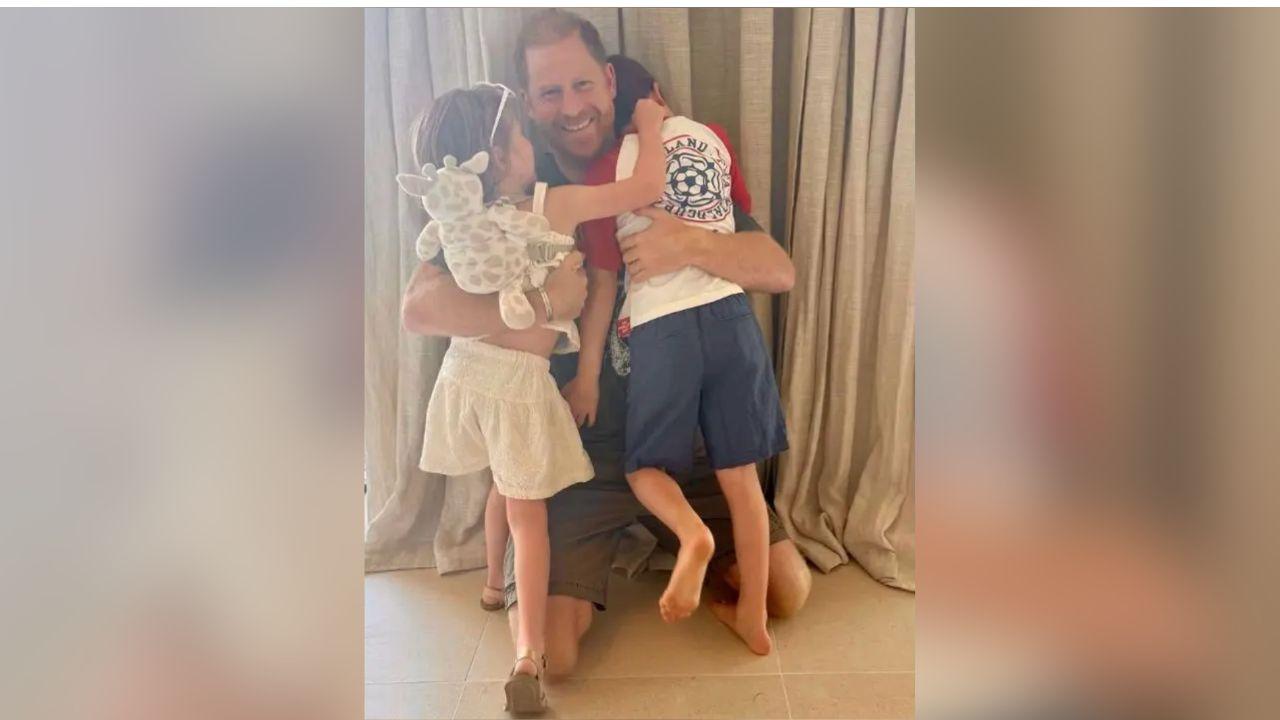 Image of The move also revived an old argument about the way the couple has approached photos and private content featuring their family.