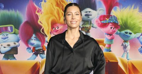 jessica biel trolled by fans for admitting she eats drinks shower pp
