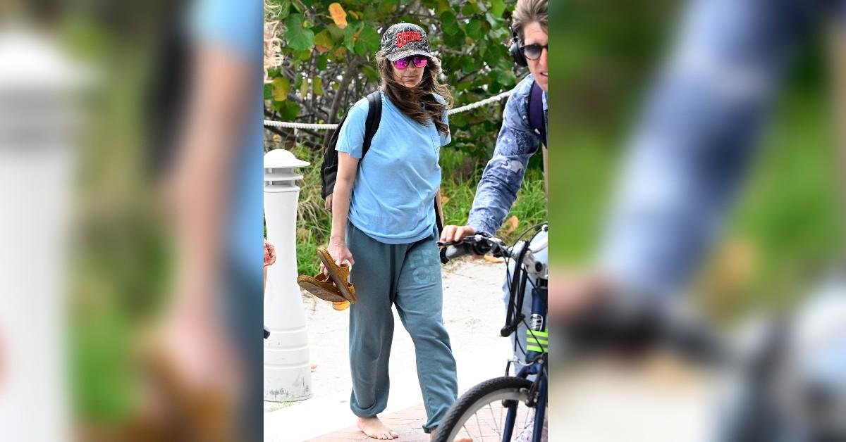 drew barrymore make up free beach day miami