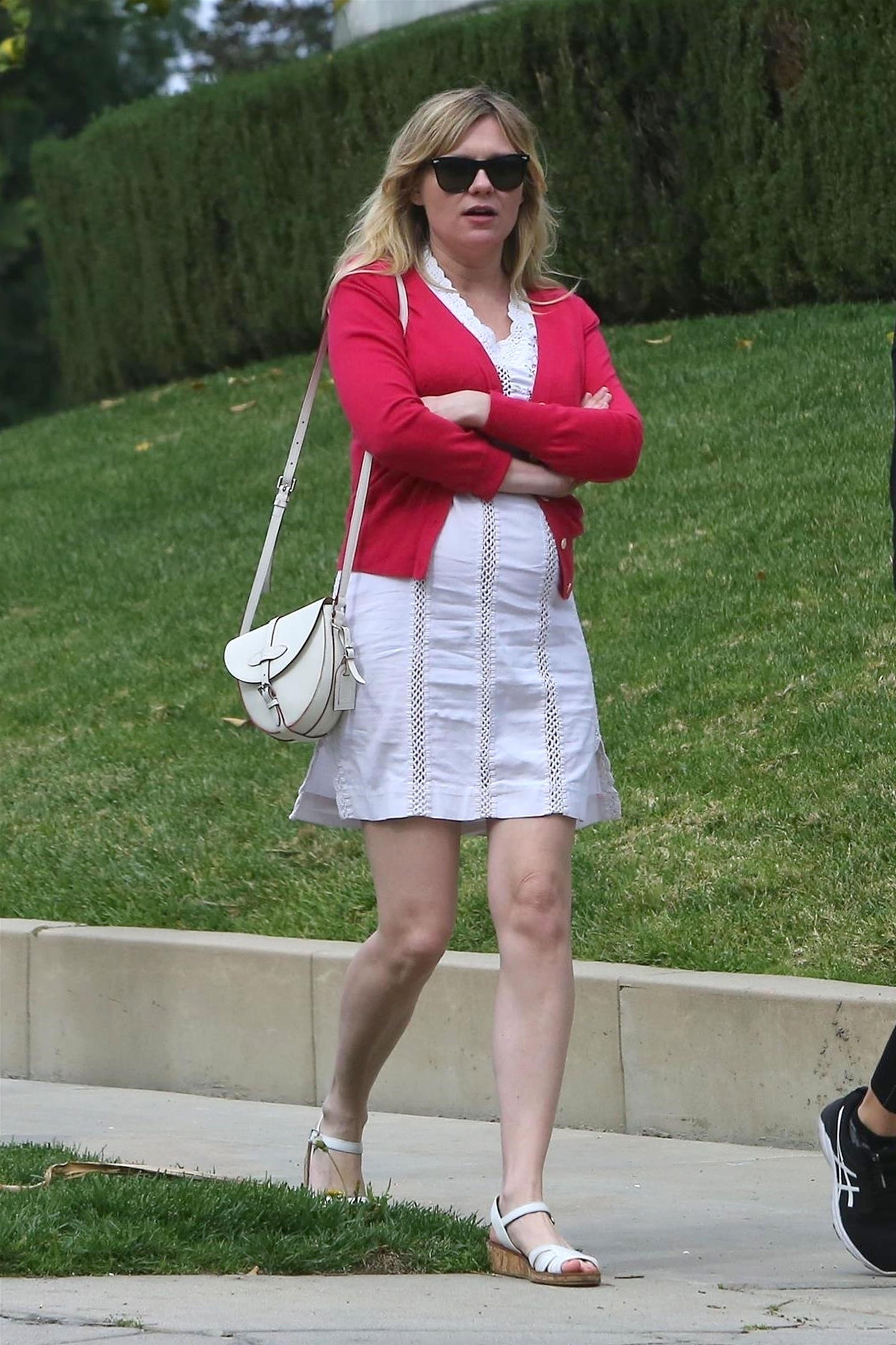 Kirsten dunst pregnancy