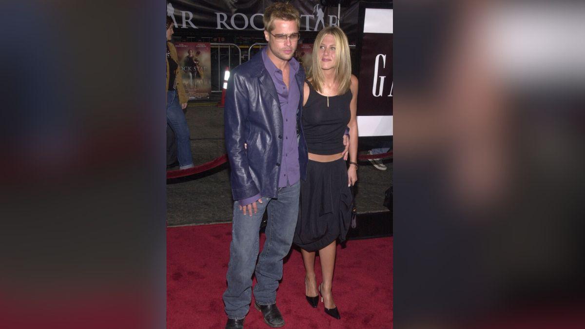 image of Jennifer Aniston and Brad Pitt married in 2000.