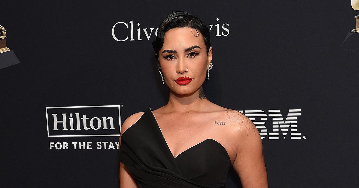 Demi Lovato Glows In Sports Bra & Leggings, Does Own Glam: Photo