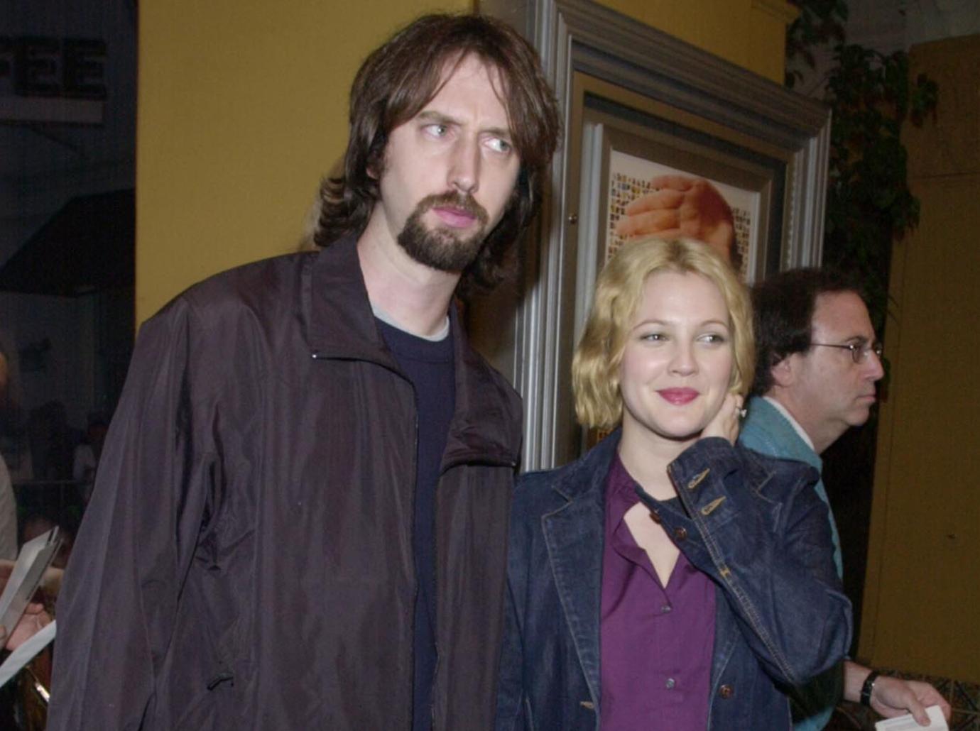 young love gallery drew barrymore tom green