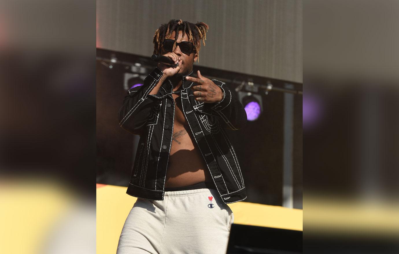 Juice Wrld dead aged 21 – US rapper dies after suffering a seizure at  Chicago airport – The US Sun