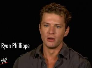 2010__10__ryan_phillippe_oct21 300×223.jpg