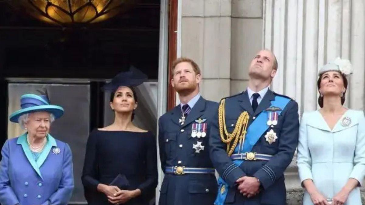 image of royal family 