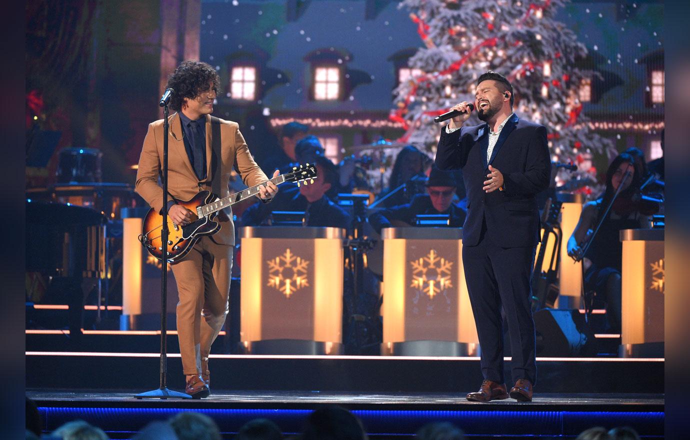 2018 CMA Country Christmas