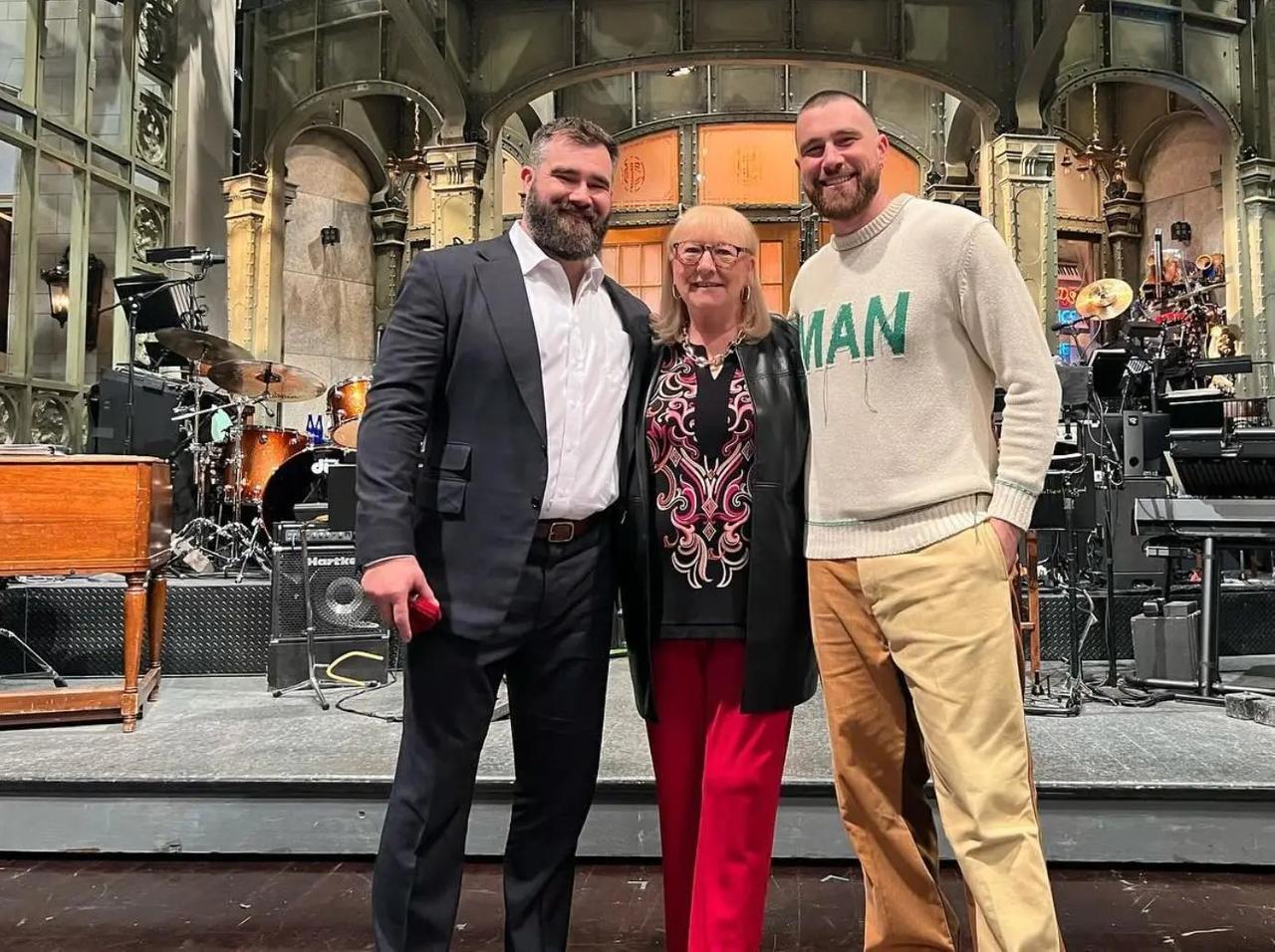 Jason Kelce Gets Teased Over Quirky Onscreen Outfit: Photo
