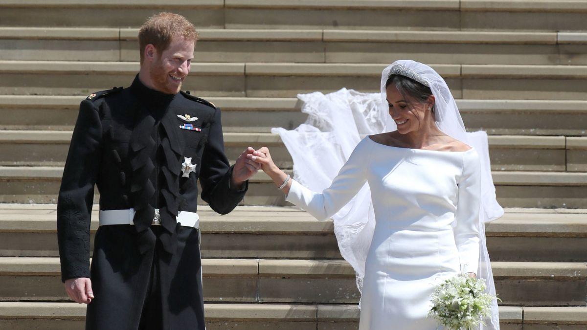 image of prince harry and meghan markle