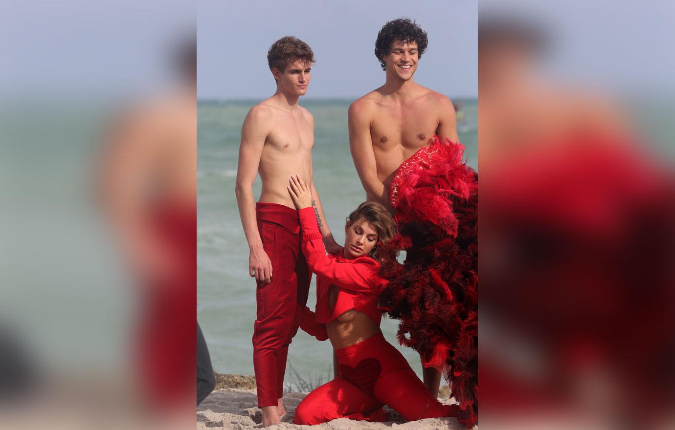 PICS] Presley Gerber Strips Down On The Beach In Miami