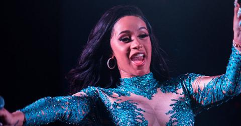 Cardi b twerks first female rapper two billboard #1s main