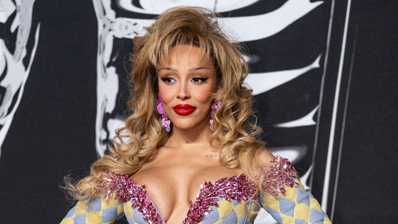 image of Doja Cat said alcohol has been a problem for her and warned against combining it with drugs.