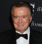 2011__01__Regis_Philbin_Jan18 142&#215;150.jpg