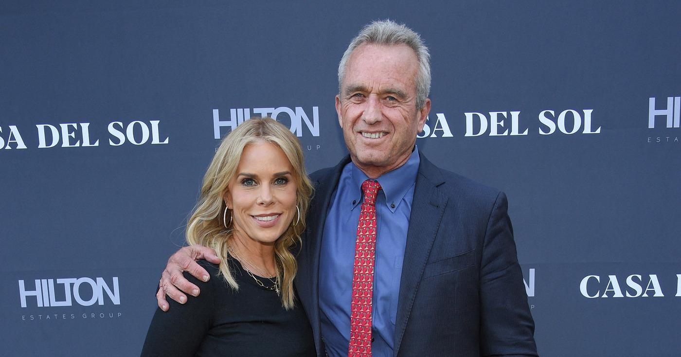 Cheryl Hines Dragged For Supporting RFK Jr.'s Presidential Run