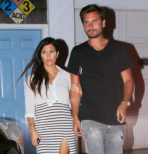 Kourtney kardashian scott disick 02