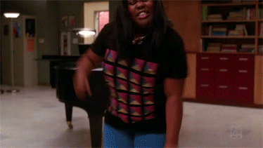 Sectionals 1&#215;13 gifs glee 9373303 374 211