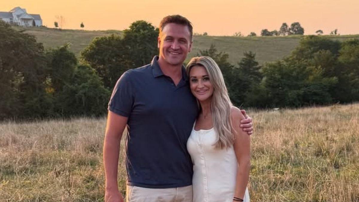 image of Ryan Lochte is sharing a home with girlfriend Molly Gilihan and her kids.