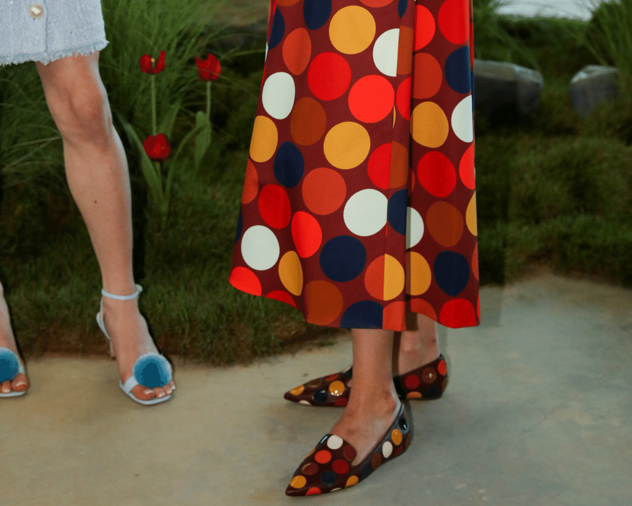 Kate Spade New York Blooms for Spring 2022 Campaign – Footwear News