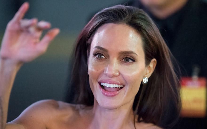 Angelina jolie menopause