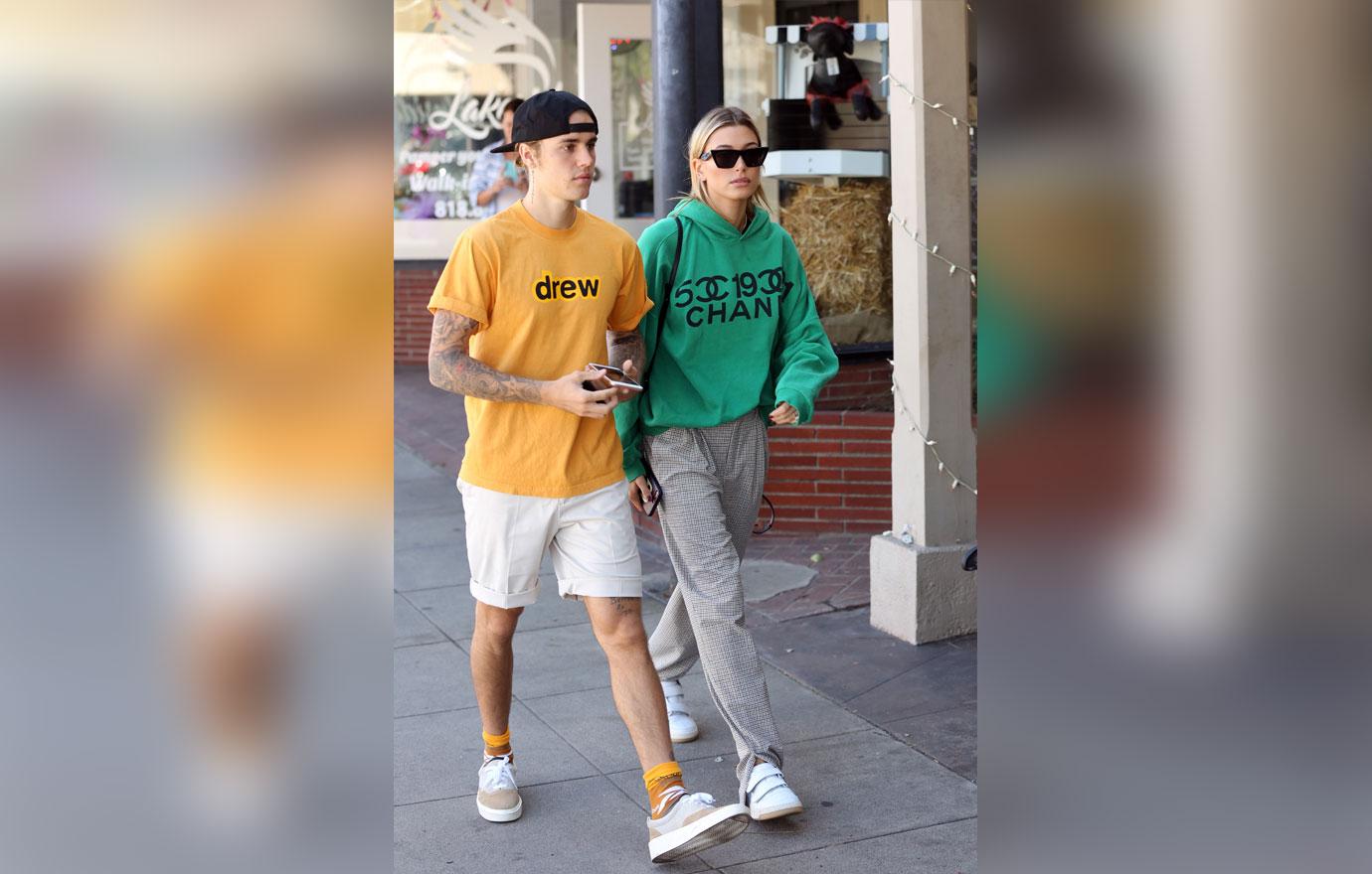 Justin Bieber and Hailey Baldwin head for a bite to eat