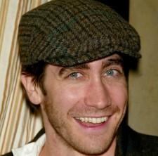 2009__11__jakegyllenhaal 225×222.jpg