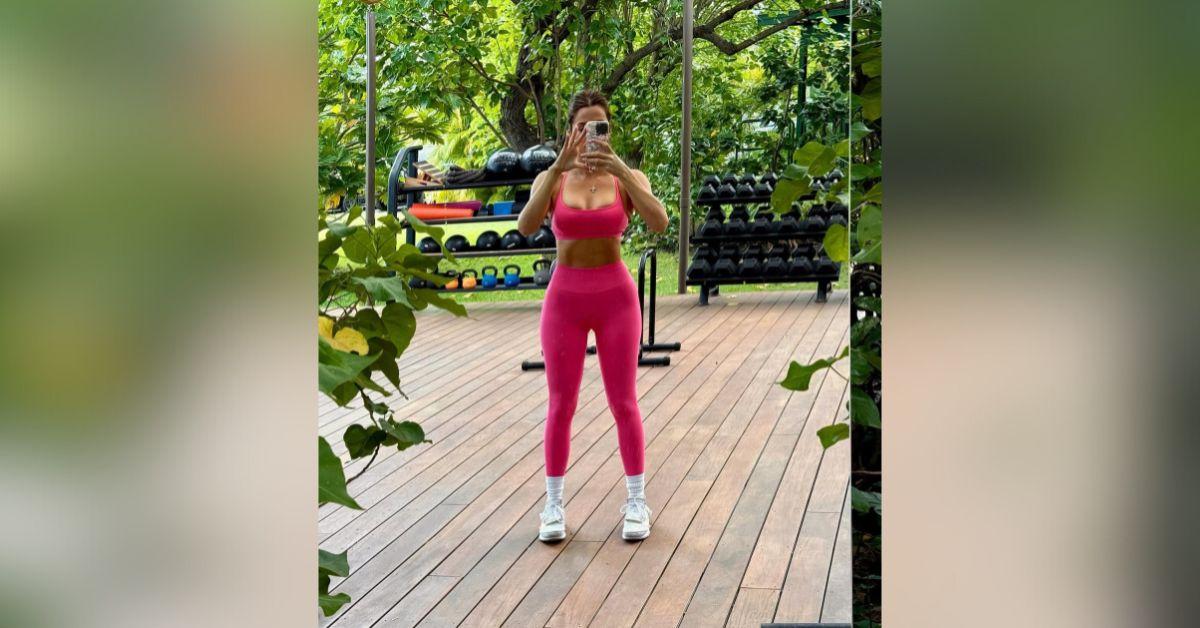khloe kardashian fit figure spills out sports bra drool worthy photos