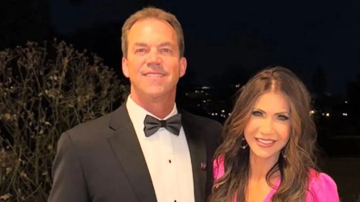 image of Bryon Noem sent a lot of money to fetish models.