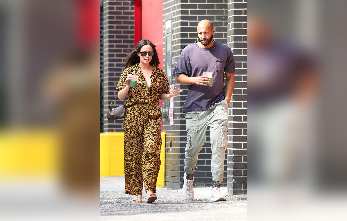 kacey musgraves and boyfriend out in manhattan