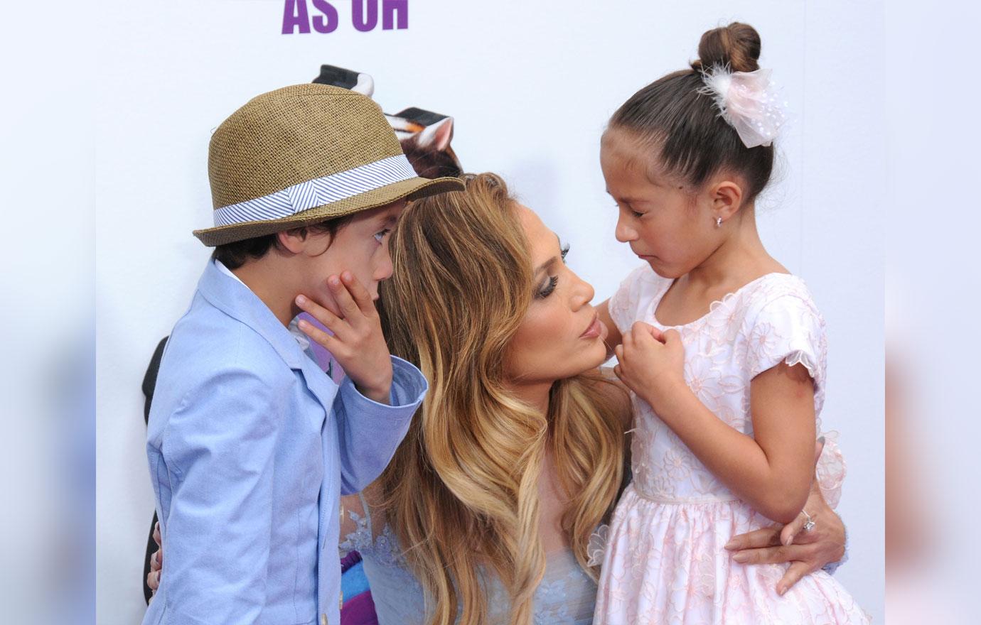 Jennifer Lopez and kids at the Home premiere