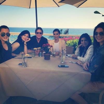 Kardashian sisters bruce jenner lunch