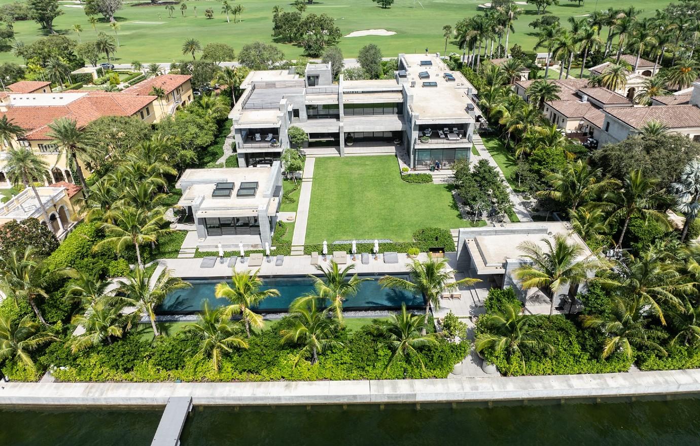 tom brady looks ripped jetboarding outside  million miami mansion