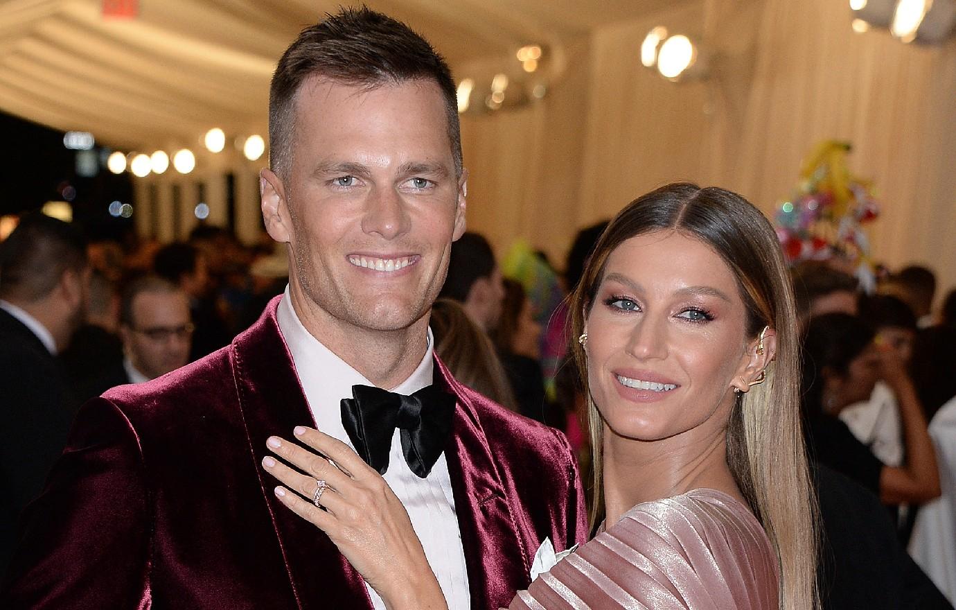 tom brady upset stung finding out ex gisele bundchen pregnancy