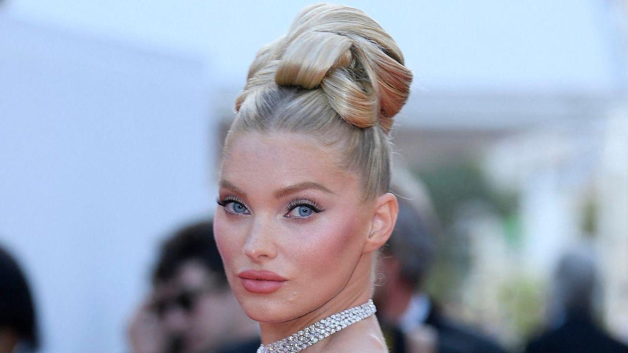 Photo of Elsa Hosk and Tom Daly announced their engagement in September 2025.