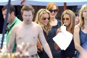 2010__05__jennifer_aniston_may5_01 300×199.jpg