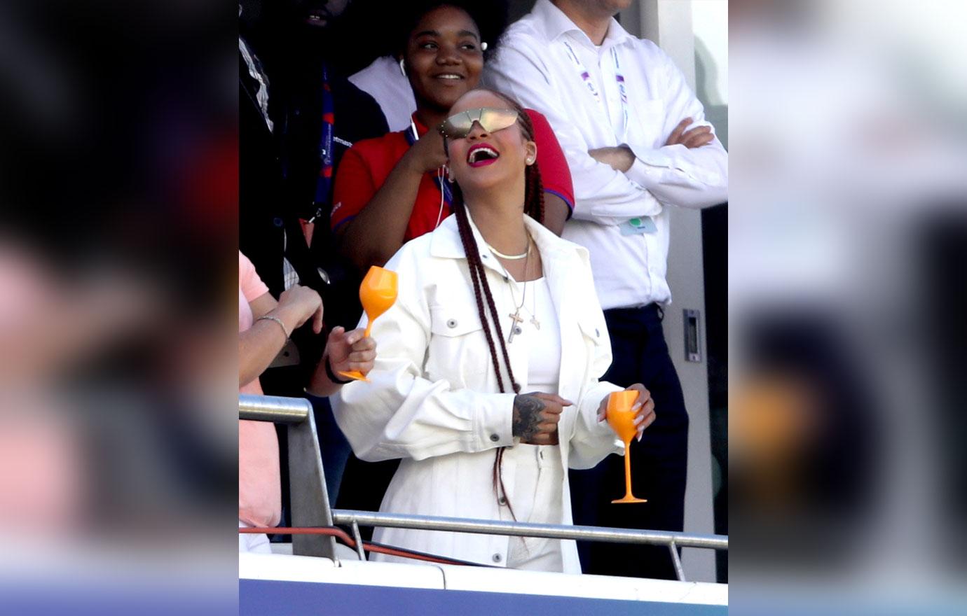 Rihanna-Cricket-Game