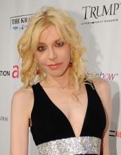 2009__11__okcourtneylove 176×225.jpg