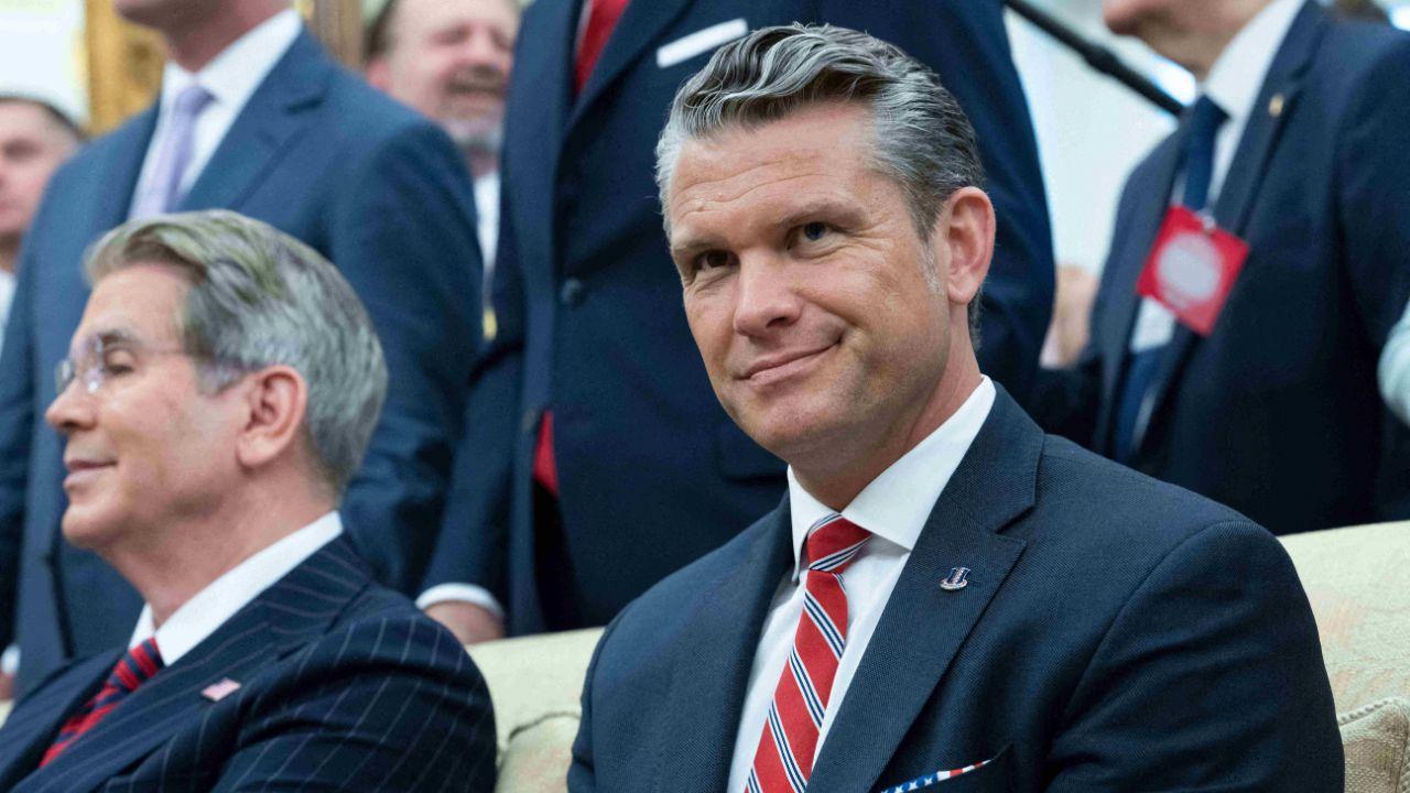 Photo of Hegseth is losing friends in the White House and Pentagon.