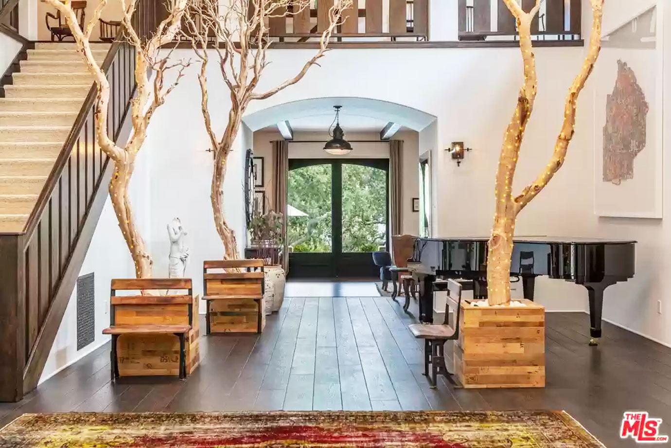 justin timberlake and jessica biel sell la home