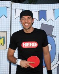 2010__10__wenn3021763 200×300.jpg