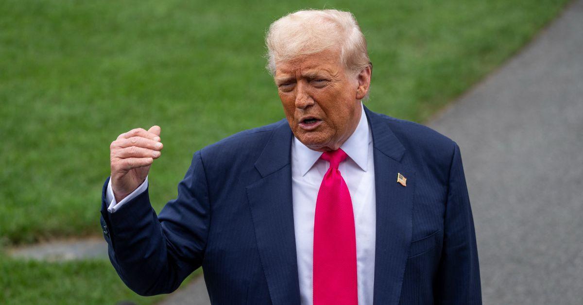 photo of Donald Trump said Howard Stern's career was over when he endorsed Hillary Clinton in 2016