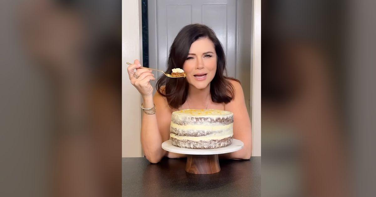 Image of Tiffani Thiessen got cheeky when showing off her carrot cake.