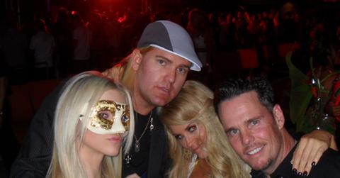2010__09__Model Lindsey Gayle Ken Dillon Jenny McCarthy Kevin Dillon.JPG