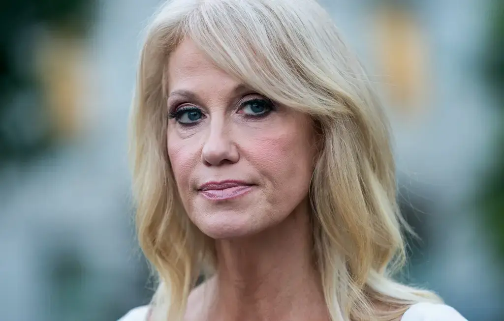 kellyanne conway urges ron desantis to drop out and back donald trump