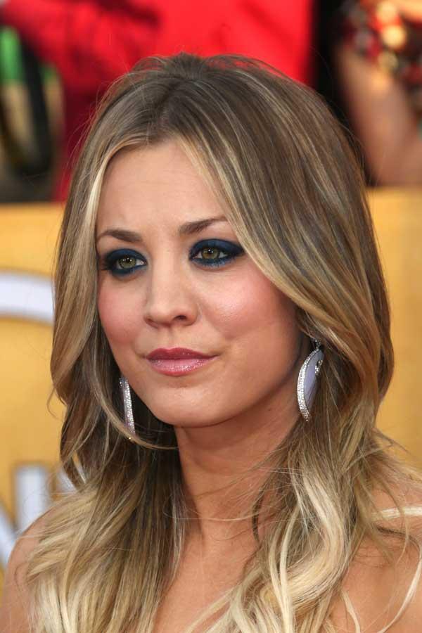 Kaley Cuoco On Why It's Awkward Working with Ex Johnny Galecki